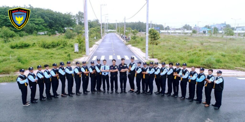 Công Ty Bảo Vệ Quận 12 Bách Thắng Chuyên Nghiệp Nhất Hiện Nay 6 Bảo vệ Trung Đoàn nghiêm túc chấp hành nhiệm vụ