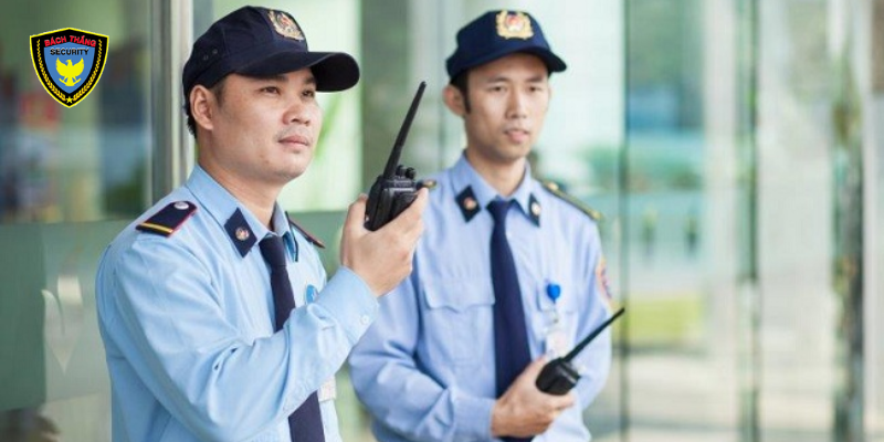Dịch vụ bảo vệ biệt thự Bách Thắng | Đẳng cấp, An toàn 24/7 4 Thiết bị liên lạc nội bộ chuyên nghiệp
